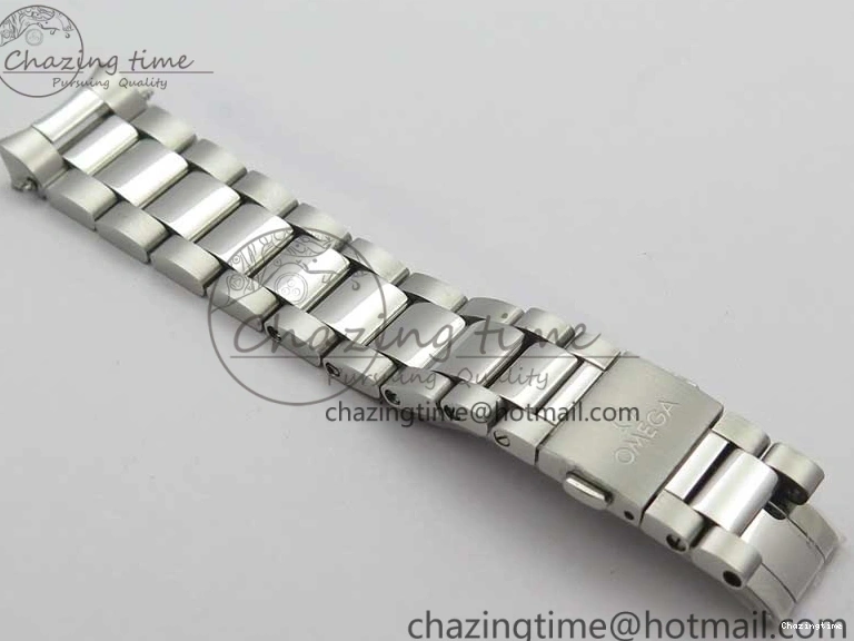 0321 SportInspired Aqua Terra 150M 34mm Ladies SS VSF 1:1 Best Edition Silver Dial Diamonds Markers on SS Bracelet A 7932